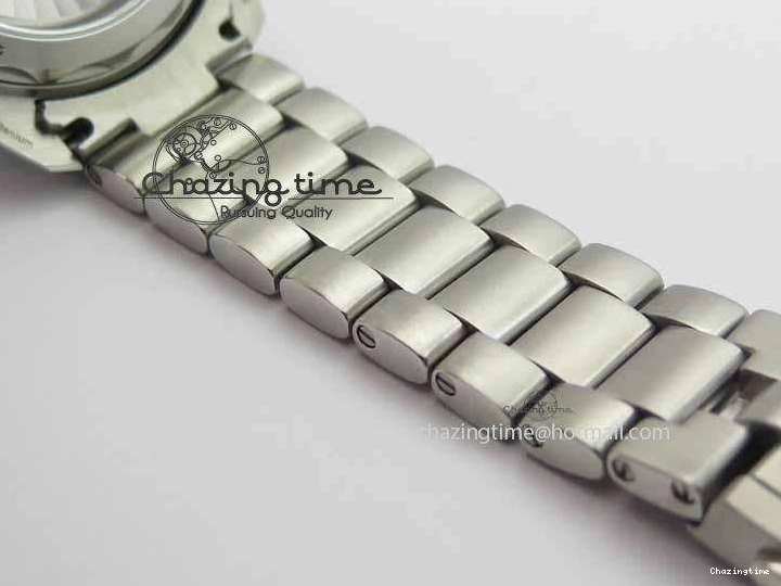 0211 Stretchable Planet Ocean 2016 43.5mm SS OM 1:1 Best Edition Gray Dial On SS Bracelet A 8163